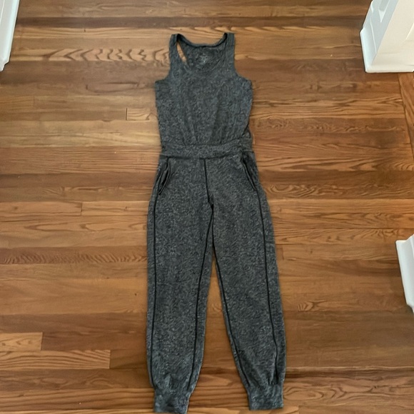Sweaty Betty Gary Jumpsuit Sleeveless Black Marl Heathered Gray XS - Picture 2 of 4